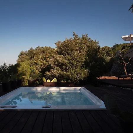 Trulli Della Chiesetta * Selva Di Fasano